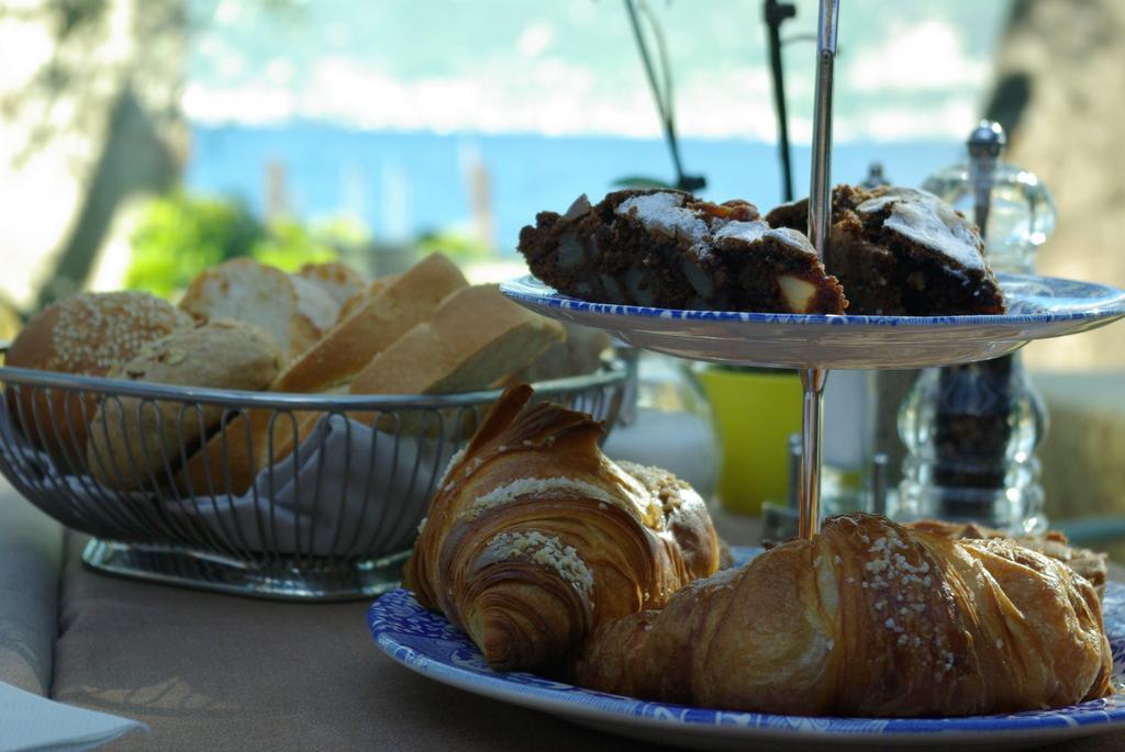 Locanda Fassa Brenzone sul Garda Dış mekan fotoğraf